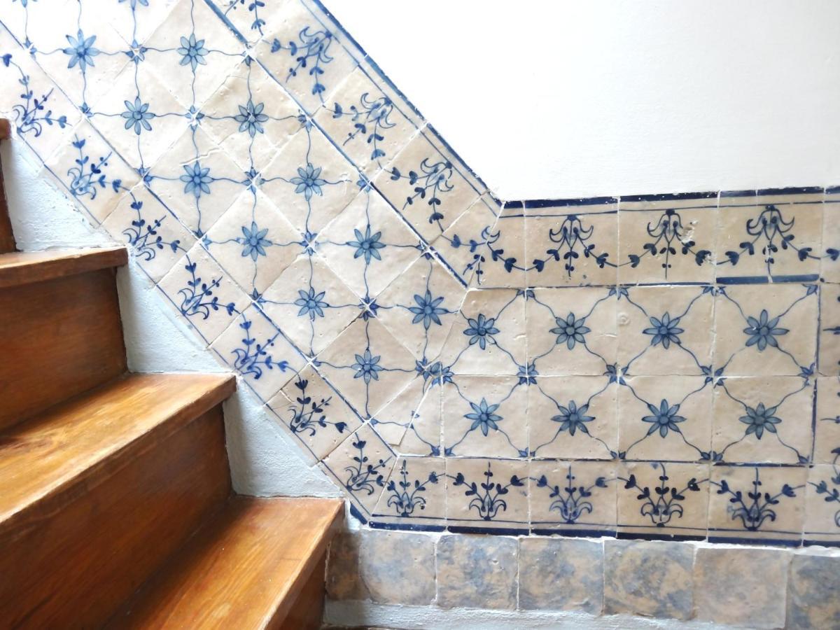 The Traditional Arts Memoir, Downtown Flat With Balcony And Comfort Apartment Lisbon